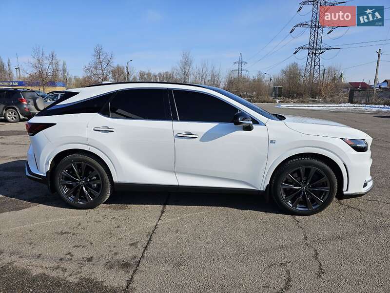 Lexus Rx (2024)
