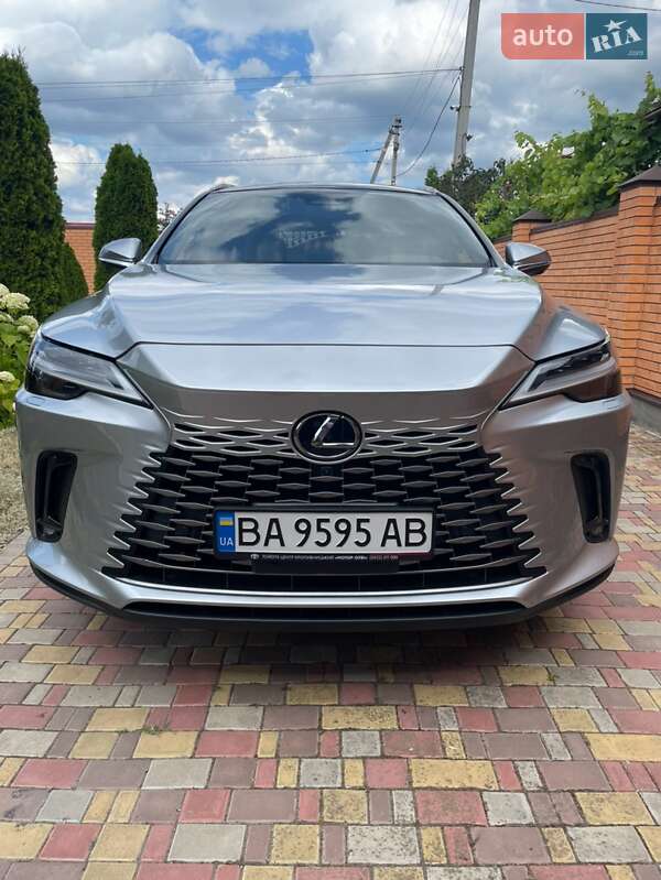 Lexus Rx (2023)