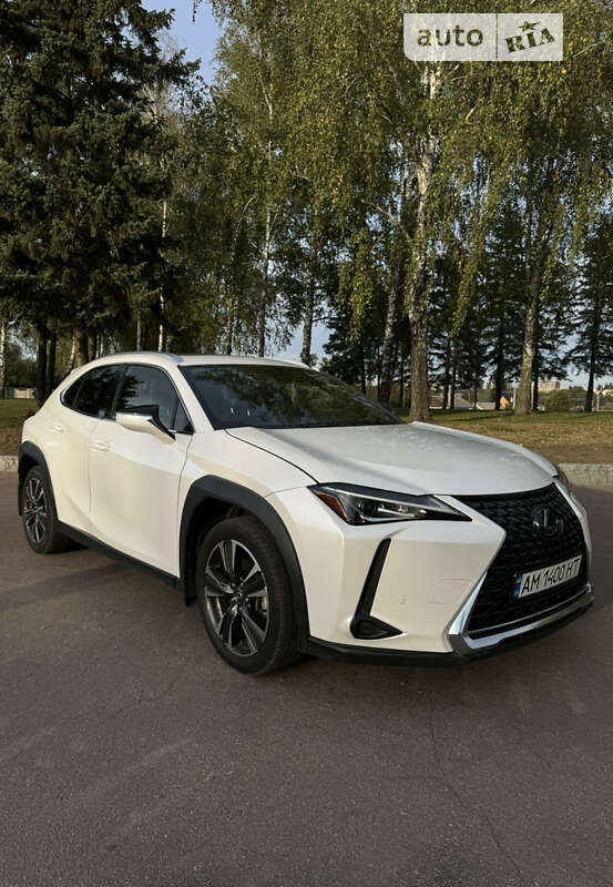Lexus Ux 200 (2019)