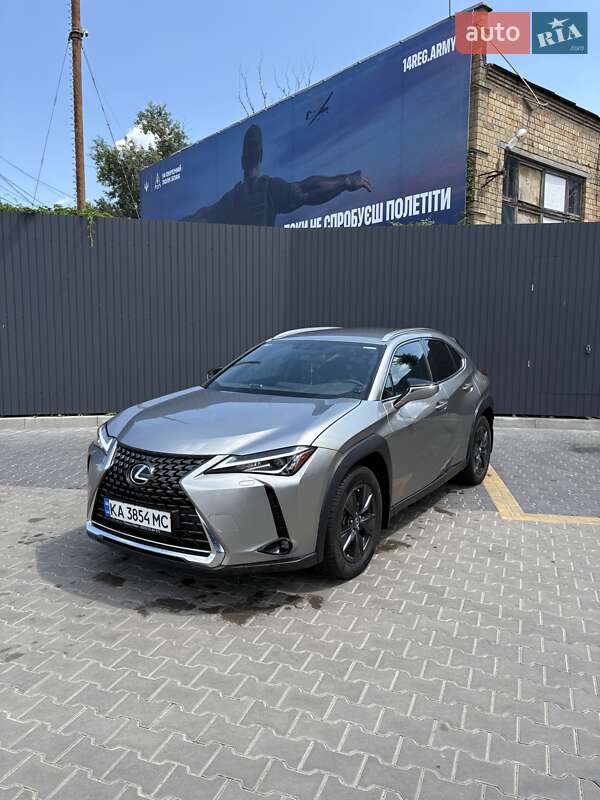 Lexus Ux (2018)
