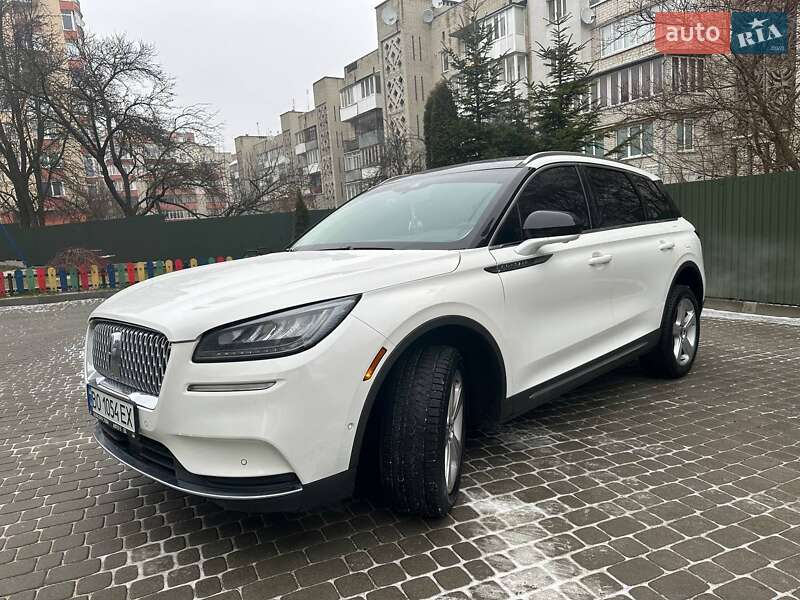 Lincoln Corsair (2020)
