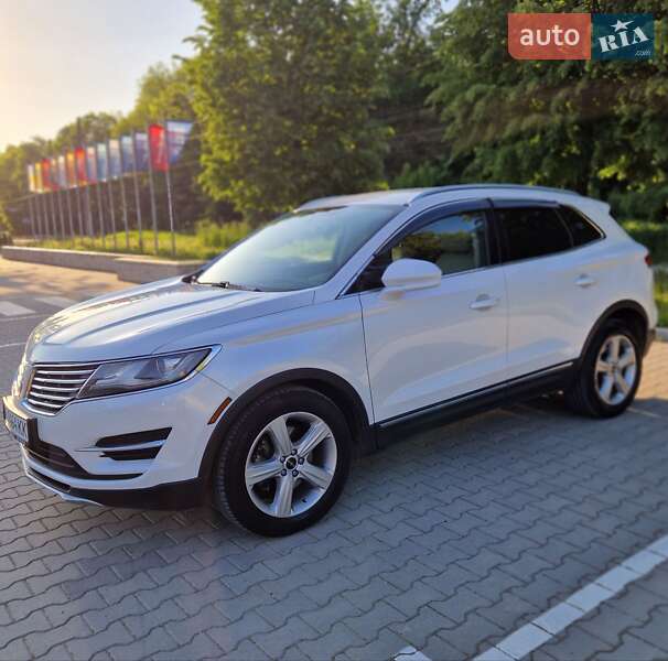 Lincoln Mkc (2016)