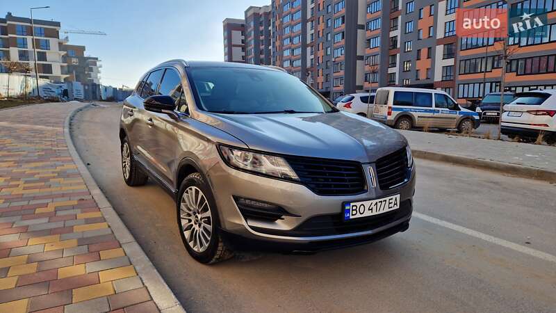 Lincoln Mkc (2017)