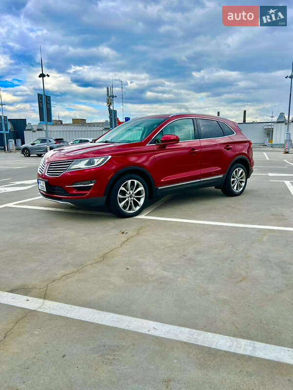 Lincoln Mkc (2017)