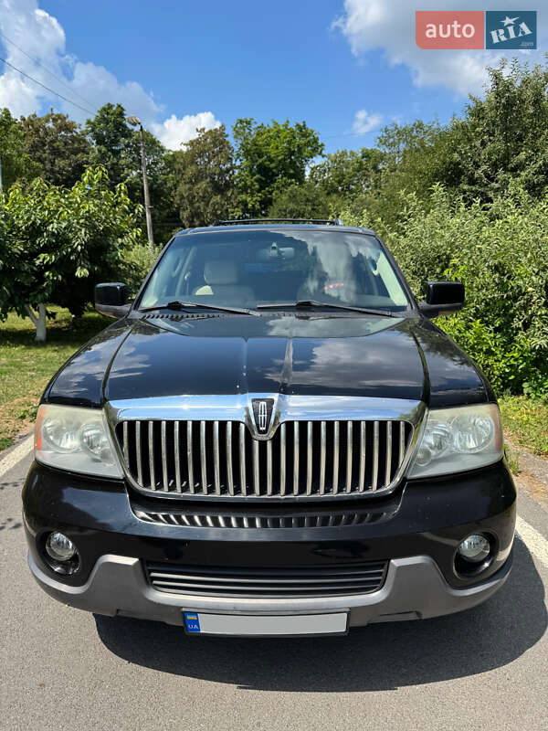Lincoln Navigator (2003)