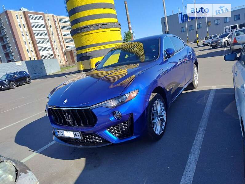 Maserati Levante (2021)