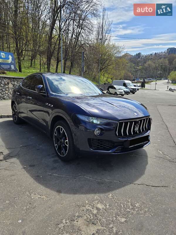 Maserati Levante (2020)