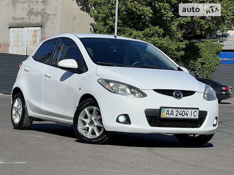 Mazda 2 (2008)