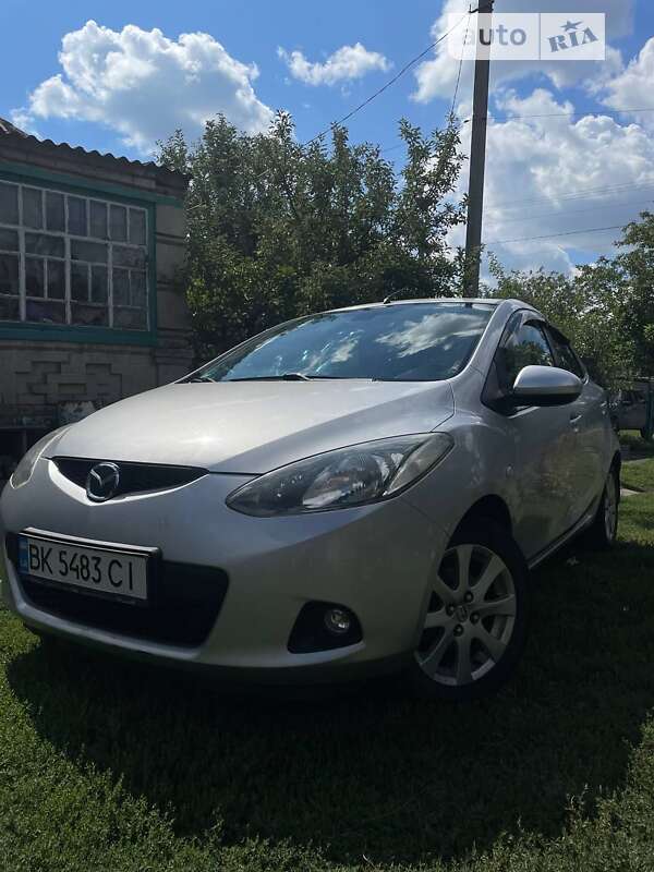 Mazda 2 (2008)