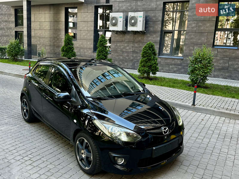 Mazda 2 (2008)