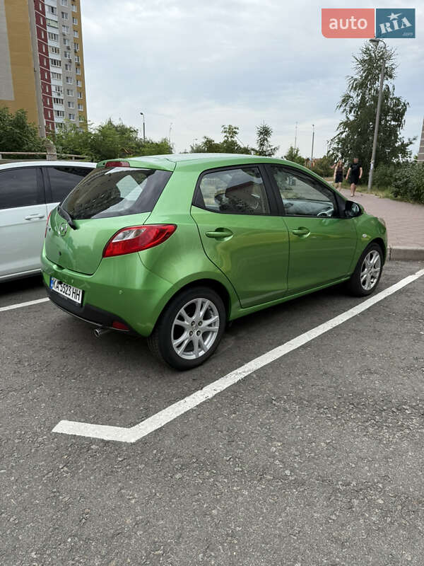 Mazda 2 (2009)