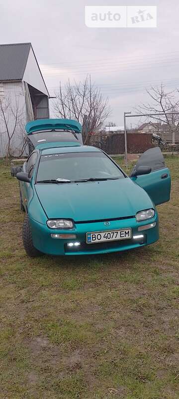 Mazda 323 (1996)