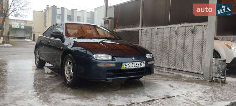 Mazda 323 (1998)
