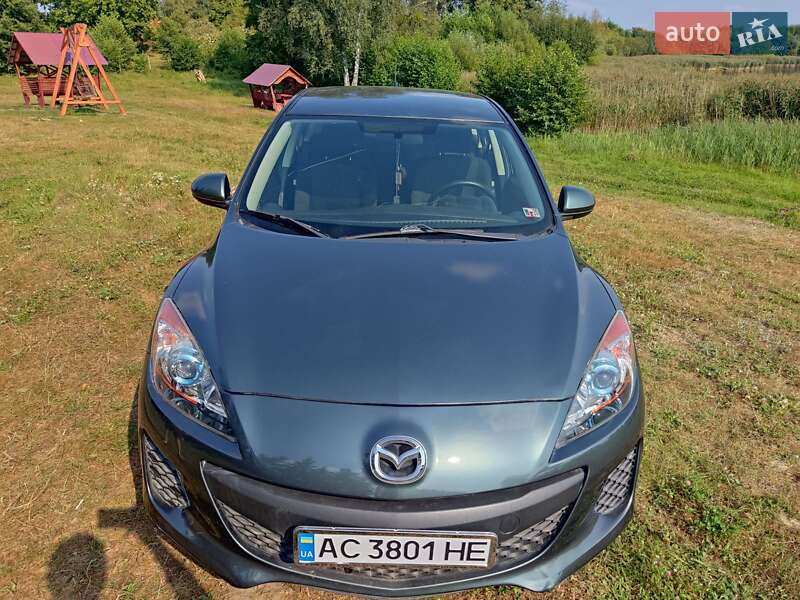 Mazda 3 (2012)
