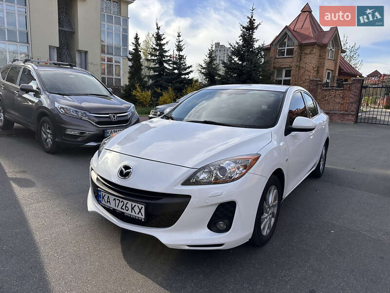 Mazda 3 (2012)
