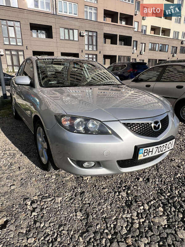 Mazda 3 (2004)