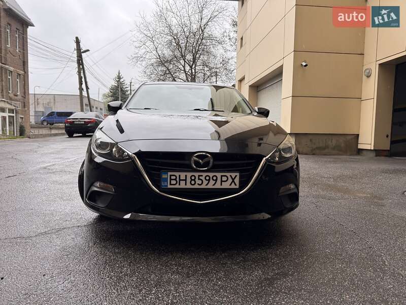 Mazda 3 (2015)