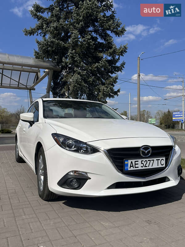 Mazda 3 (2015)