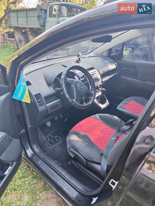 Mazda 5 (2006)