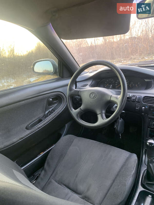 Mazda 626 (1994)