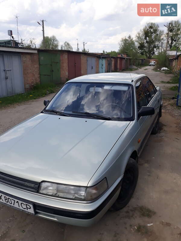 Mazda 626 (1988)