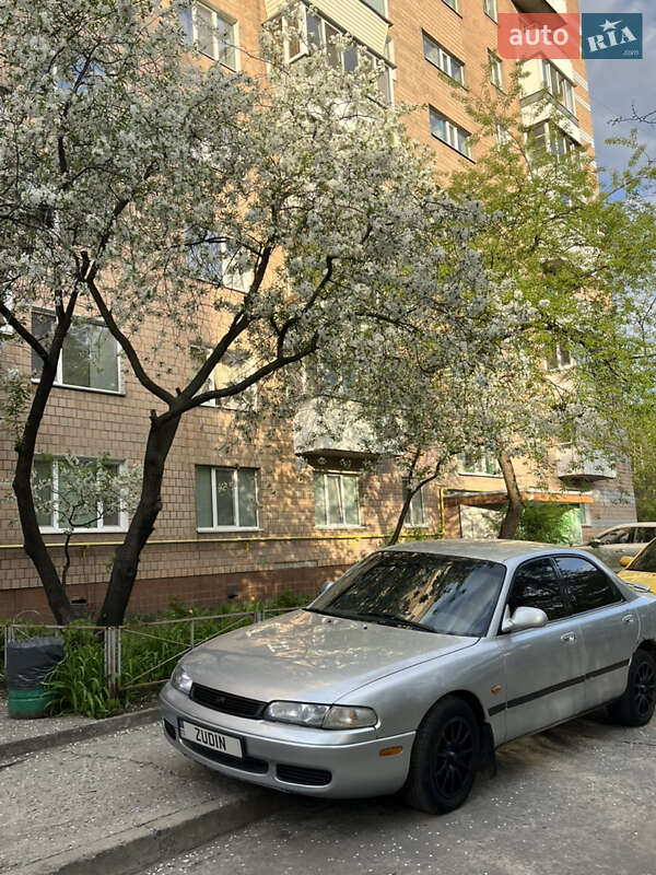 Mazda 626 (1995)