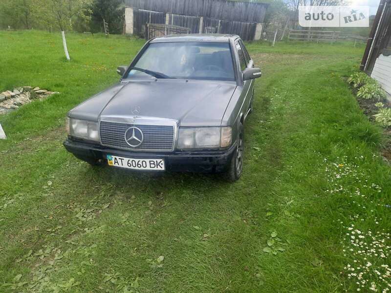 Mercedes-benz 190 (1992)