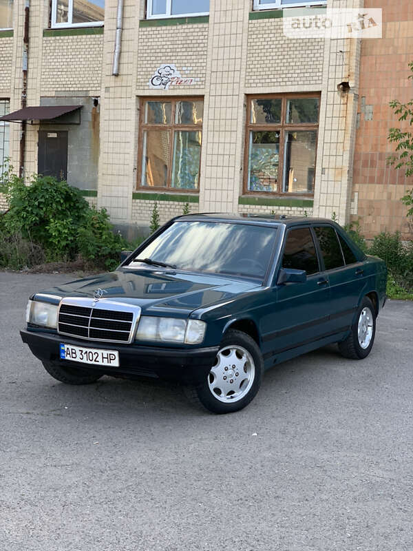 Mercedes-benz 190 (1985)