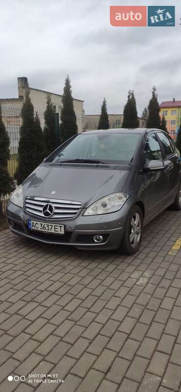 Mercedes-benz A-class (2010)