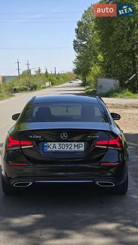 Mercedes-benz A-class (2019)