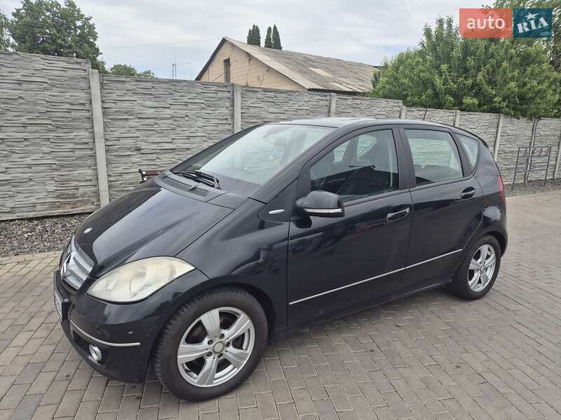 Mercedes-benz A-class (2010)