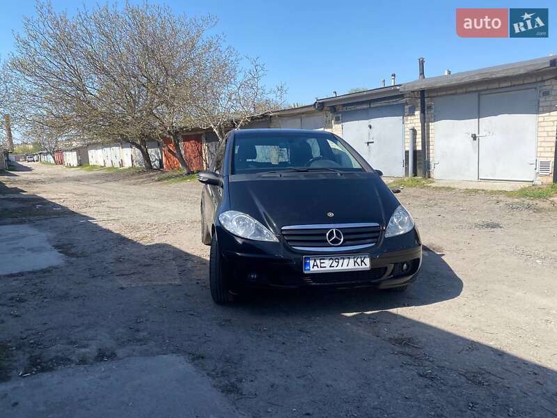 Mercedes-benz A-class (2005)