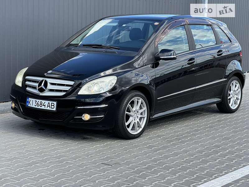 Mercedes-benz B 200 (2010)