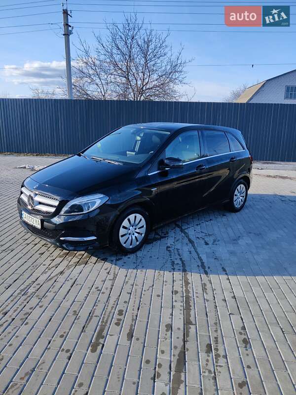 Mercedes-benz B 250e (2017)