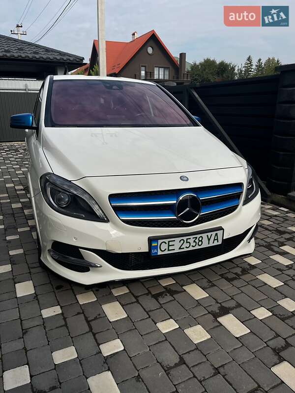 Mercedes-benz Electric drive (2015)