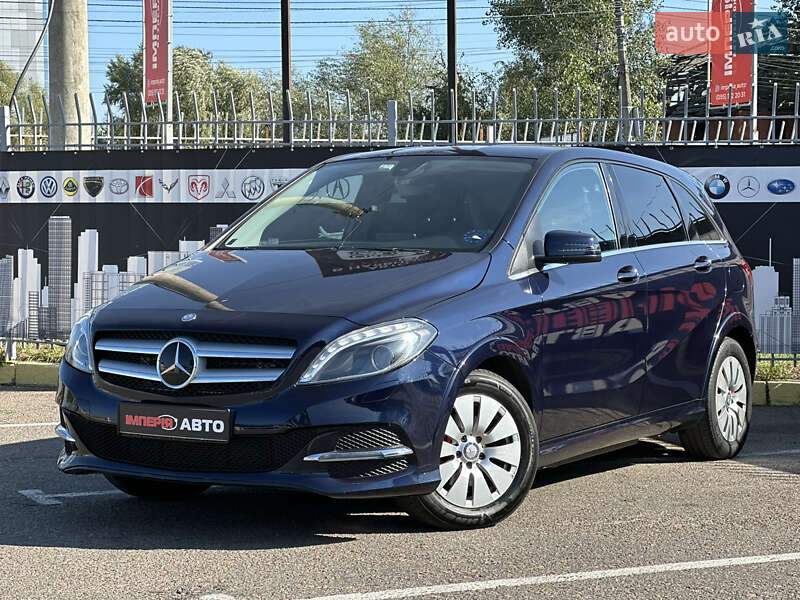 Mercedes-benz B 250 (2016)