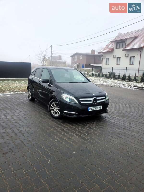 Mercedes-benz B 250e (2016)
