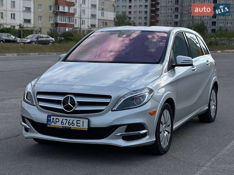 Mercedes-benz B-class (2014)