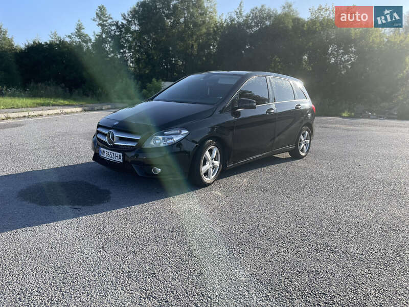 Mercedes-benz B-class (2012)