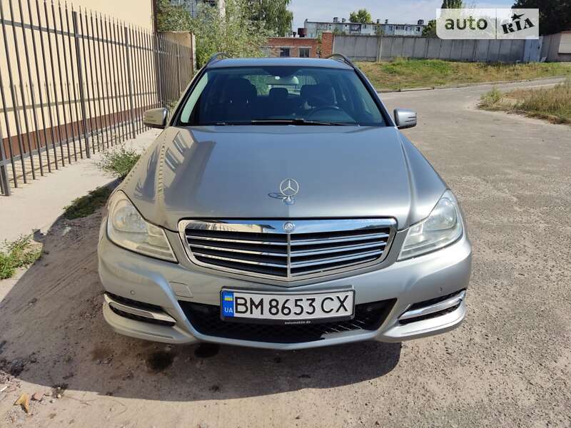 Mercedes-benz C 200 (2013)