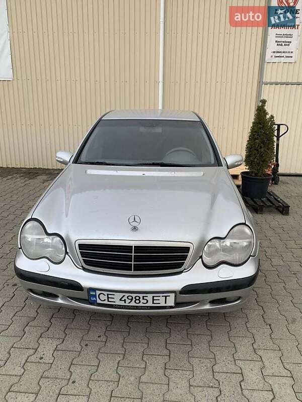 Mercedes-benz C 200 cdi (2001)