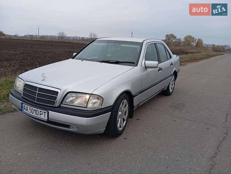 Mercedes-benz C 200 (1996)