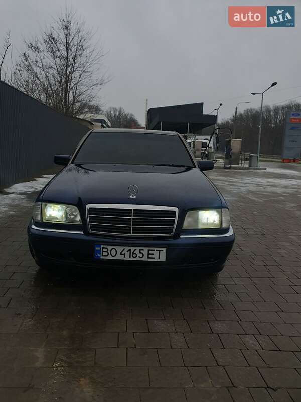Mercedes-benz C-class (1998)