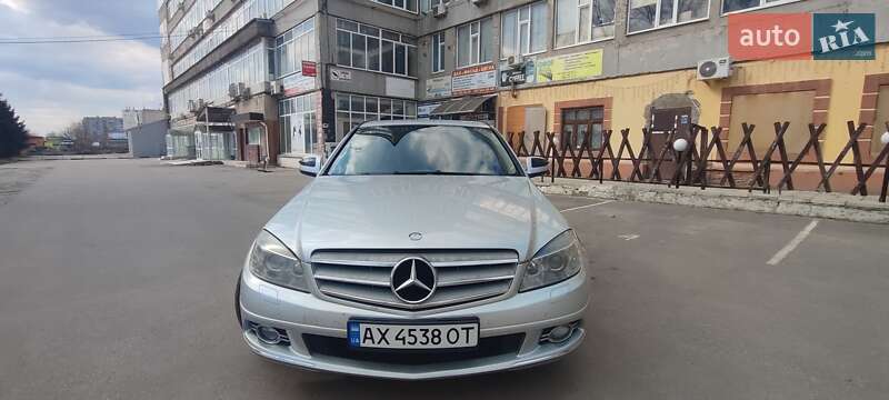 Mercedes-benz C-class (2008)