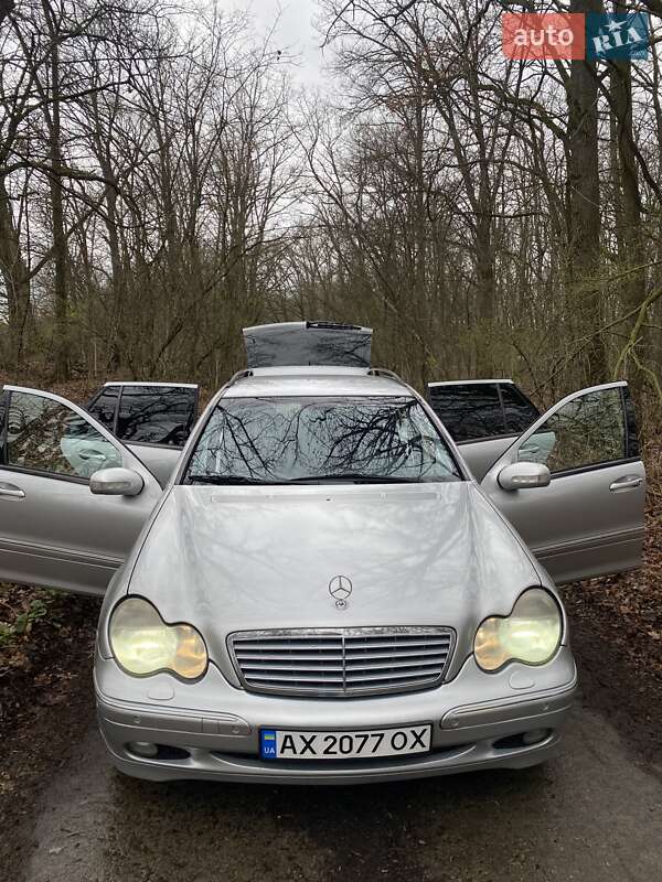 Mercedes-benz C-class (2001)