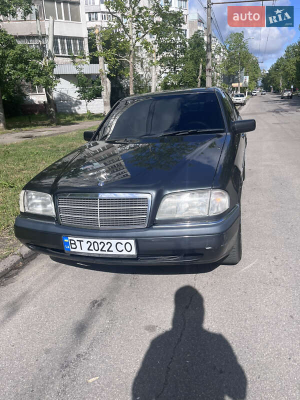 Mercedes-benz C-class (1997)