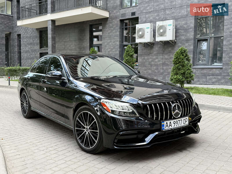 Mercedes-benz C-class (2021)