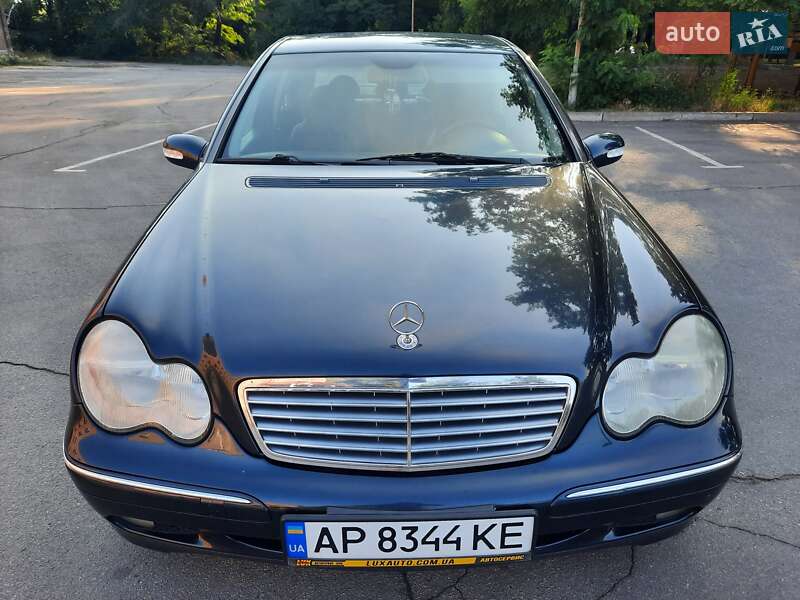 Mercedes-benz C-class (2000)