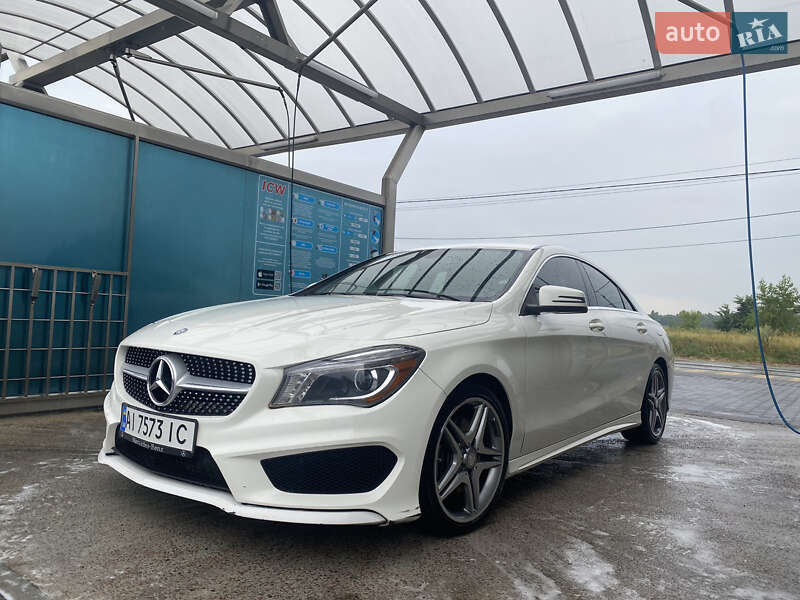 Mercedes-benz Cla 250 (2014)