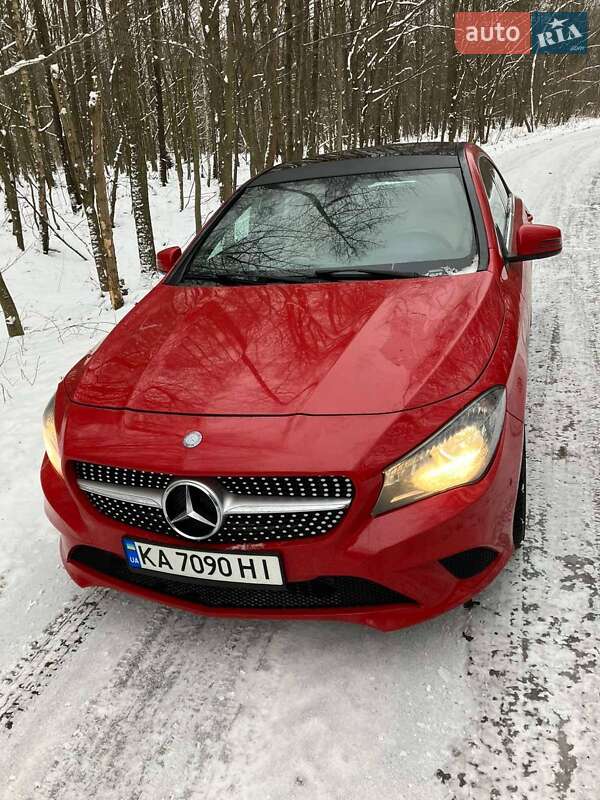 Mercedes-benz Cla 250 (2015)